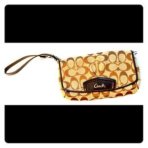 Coach Signature Coated Canvas/PVC Brown wristlet